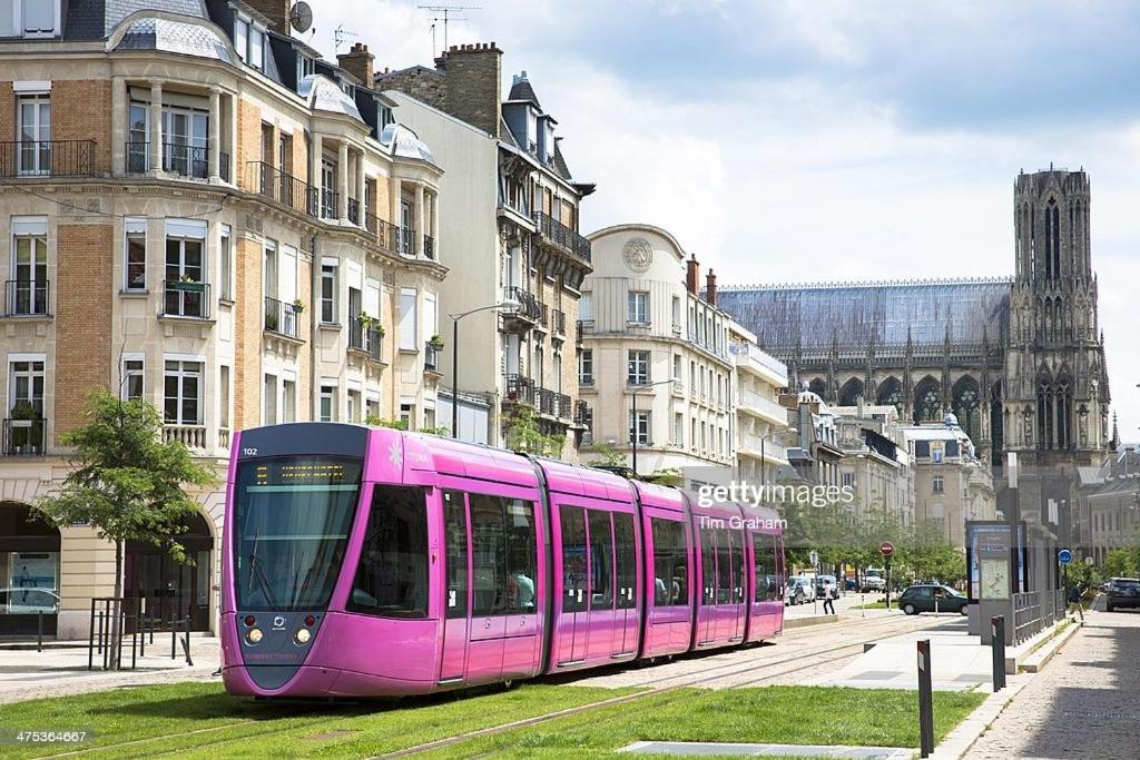 Loft Royal Des Promenades Apartamento Reims Exterior foto